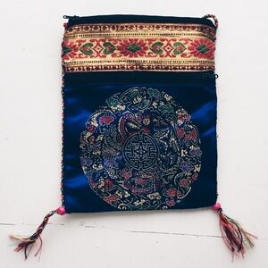 Crossbody bag